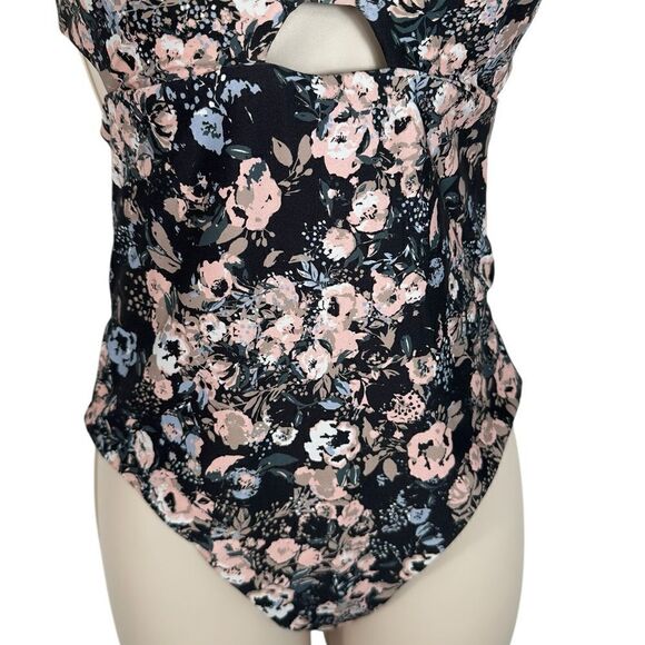 Tavik Swimwear Black Floral Adrian Moderate Coverage One Piece Swimsuit - Picture 8 of 12